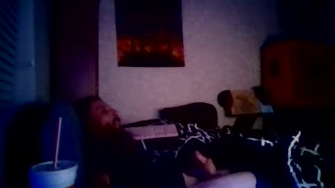 Snapshot of brad1989musiclife chatting on 07/05/26, 09:16 GuitarBrad1989 online show from 07/05/26, 09:16