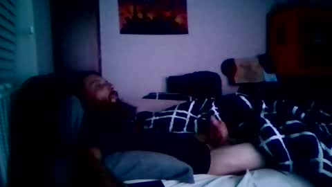 Snapshot of brad1989musiclife chatting on 07/10/26, 07:45 GuitarBrad1989 online show from 07/10/26, 07:45