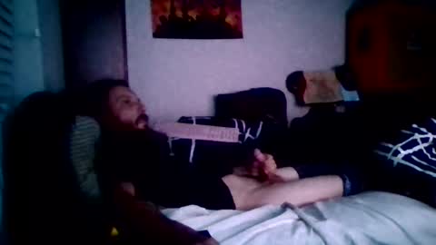 Snapshot of brad1989musiclife chatting on 07/13/26, 06:49 GuitarBrad1989 online show from 07/13/26, 06:49