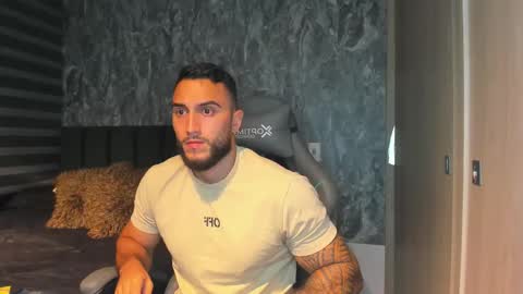 Snapshot of brad1_ chatting on 10/22/25, 01:50 instagramBrad mayers1twittermayersbrad online show from 10/22/25, 01:50