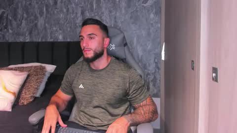 Snapshot of brad1_ chatting on 10/24/25, 12:19 instagramBrad mayers1twittermayersbrad online show from 10/24/25, 12:19