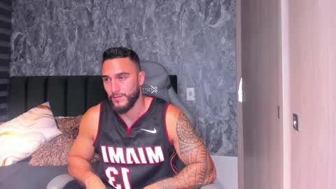 Snapshot of brad1_ chatting on 11/13/25, 12:31 instagramBrad mayers1twittermayersbrad online show from 11/13/25, 12:31