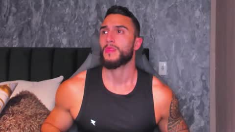 Snapshot of brad1_ chatting on 11/18/25, 03:56 instagramBrad mayers1twittermayersbrad online show from 11/18/25, 03:56