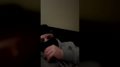 Snapshot of brad200215 chatting on 02/01/26, 04:22 brad200215 online show from 02/01/26, 04:22