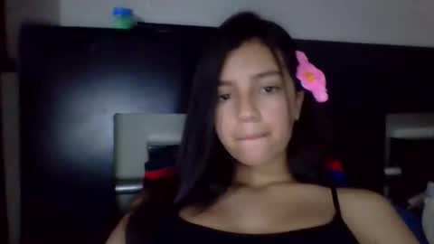 brad_and_emma293215 online show from 09/12/25, 10:21