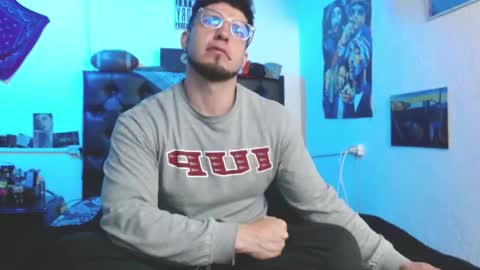 brad hot boy online show from 09/09/25, 02:22