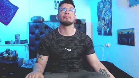 brad hot boy online show from 10/12/25, 05:56