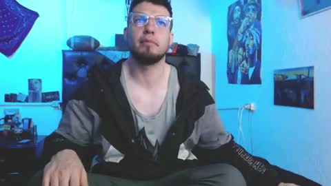 brad hot boy online show from 01/08/26, 03:25