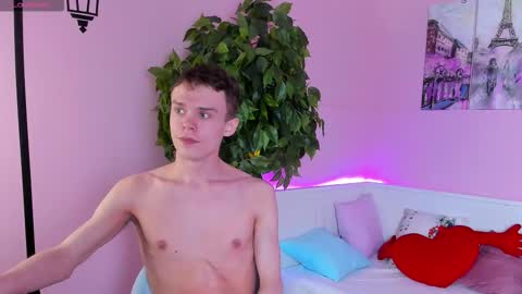 Brad online show from 10/05/25, 03:43