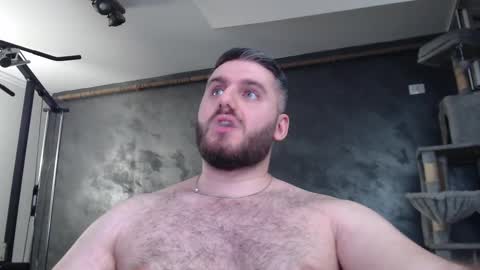 Snapshot of brad_pittfall chatting on 03/06/25, 10:36 ask me online show from 03/06/25, 10:36