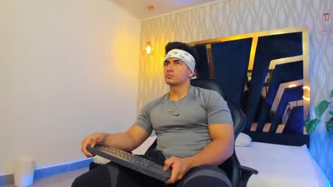 brad summer online show from 03/07/25, 05:17