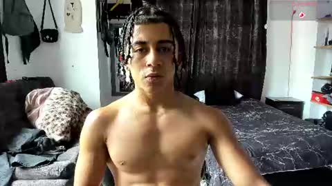 Snapshot of bradley_strong_ chatting on 06/14/26, 05:26 Bradley Strong online show from 06/14/26, 05:26