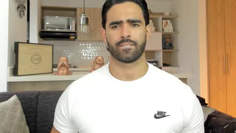 bradleymartin7 online show from 10/15/25, 08:09