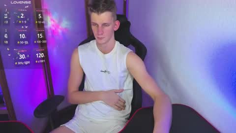 Snapshot of bradmaloney chatting on 01/29/25, 10:43 brad maloney online show from 01/29/25, 10:43