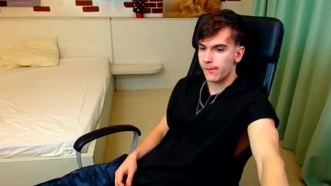 Snapshot of bradyflint chatting on 02/05/26, 05:01 BradyFlint online show from 02/05/26, 05:01