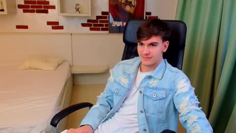 Snapshot of bradyflint chatting on 03/08/26, 05:00 BradyFlint online show from 03/08/26, 05:00