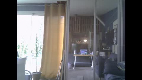 Snapshot of bradysboy chatting on 09/22/25, 11:23 bradysboy online show from 09/22/25, 11:23