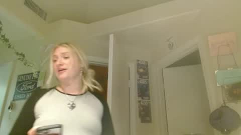i am a naughty jedi knight online show from 05/13/26, 02:42