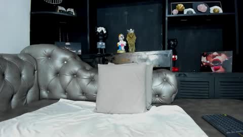 Brand  online show from 01/15/26, 09:40