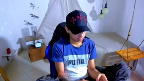 Snapshot of brand_hades chatting on 06/11/26, 01:16 B R A N D online show from 06/11/26, 01:16