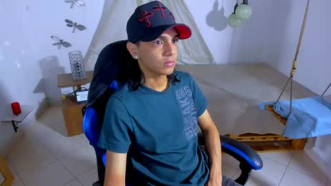 Snapshot of brand_hades chatting on 06/30/26, 02:56 B R A N D online show from 06/30/26, 02:56