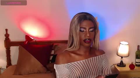 Snapshot of brandi_ross_ chatting on 11/13/25, 07:24 Brandy online show from 11/13/25, 07:24