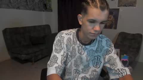 Snapshot of brandonstonexl chatting on 02/01/25, 03:41 Brandon Stone online show from 02/01/25, 03:41