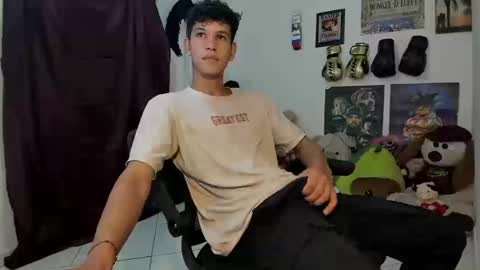 Snapshot of brandonstonexl chatting on 03/13/26, 11:44 Brandon Stone online show from 03/13/26, 11:44