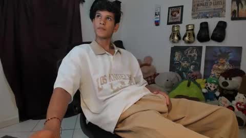 Snapshot of brandonstonexl chatting on 03/24/26, 11:10 Brandon Stone online show from 03/24/26, 11:10