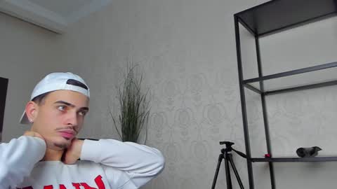 BrandonTateX online show from 12/18/24, 03:33