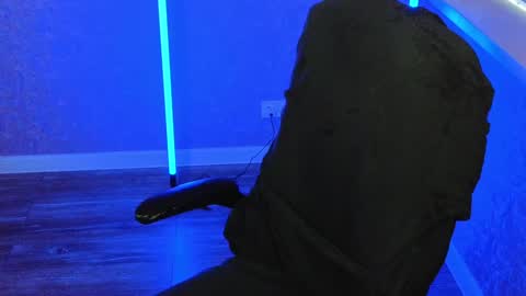 Belle  online show from 01/15/25, 05:50