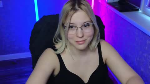 Belle  online show from 02/27/25, 05:13