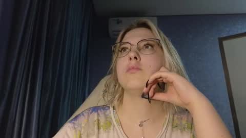 Belle  online show from 11/09/25, 12:25