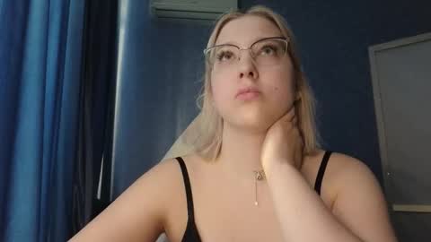 Belle  online show from 11/13/25, 08:46