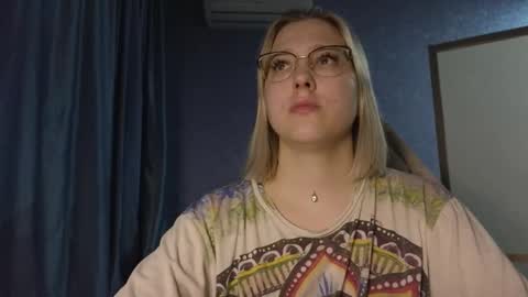 Belle  online show from 11/15/25, 02:46