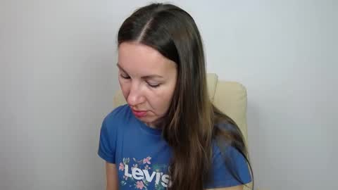 Snapshot of brandy_gem chatting on 04/28/26, 06:51 Brandy Gem online show from 04/28/26, 06:51