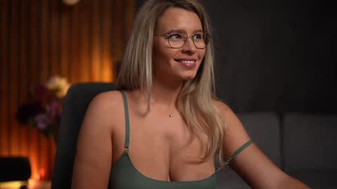 Snapshot of brandywhite chatting on 01/21/25, 05:05 Alex online show from 01/21/25, 05:05