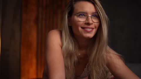 Snapshot of brandywhite chatting on 01/24/25, 04:59 Alex online show from 01/24/25, 04:59