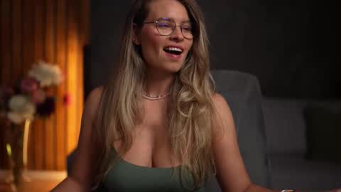 Snapshot of brandywhite chatting on 10/11/25, 03:50 Alex online show from 10/11/25, 03:50