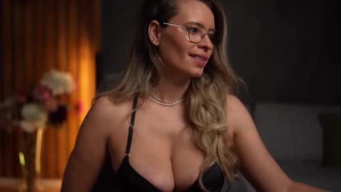 Snapshot of brandywhite chatting on 11/04/25, 05:06 Alex online show from 11/04/25, 05:06