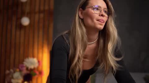 Snapshot of brandywhite chatting on 02/04/26, 05:35 Alex online show from 02/04/26, 05:35