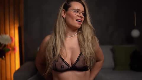 Snapshot of brandywhite chatting on 02/11/26, 05:23 Alex online show from 02/11/26, 05:23