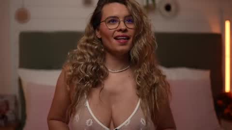 Snapshot of brandywhite chatting on 03/02/26, 04:58 Alex online show from 03/02/26, 04:58