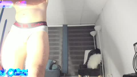 Snapshot of branfonhot chatting on 12/03/24, 06:37 Instagram             twitter BRAN LOPEZ  online show from 12/03/24, 06:37