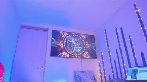 Snapshot of branfonhot chatting on 10/07/25, 02:31 Instagram             twitter BRAN LOPEZ  online show from 10/07/25, 02:31