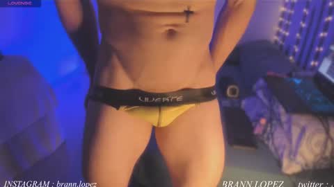 Snapshot of branfonhot chatting on 11/12/25, 02:01 Instagram twitter BRAN LOPEZ online show from 11/12/25, 02:01