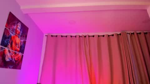 Snapshot of brann_tadzio chatting on 02/18/26, 06:09 online show from 02/18/26, 06:09