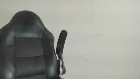 Snapshot of brant_garcia chatting on 04/18/26, 05:50 Brant Garcia online show from 04/18/26, 05:50