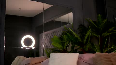 Snapshot of brattyscarlet chatting on 04/03/26, 05:27 Scarlet online show from 04/03/26, 05:27