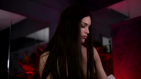 Snapshot of brattyscarlet chatting on 04/09/26, 06:19 Scarlet online show from 04/09/26, 06:19